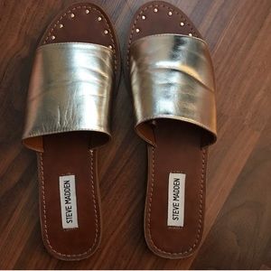 Steve Madden Metallic Slides